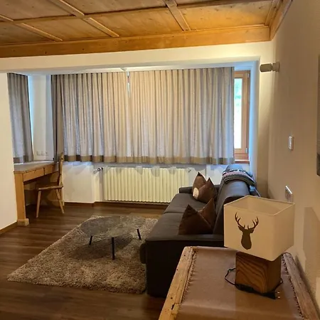 Aparthotel Ciasa Agreiter 2*